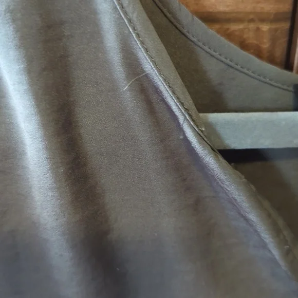 Satin top - Picture 3 of 5